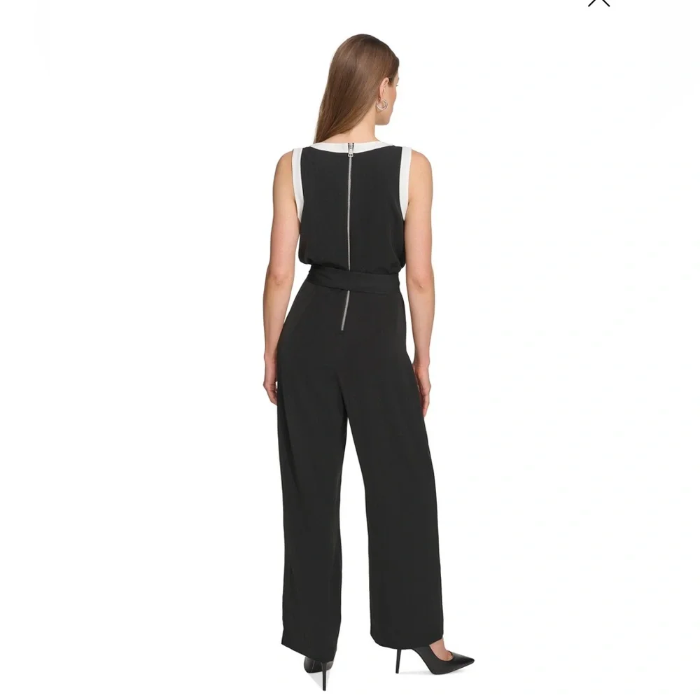 💎New DKNY Women's V-Neck Sleeveless Tie-Waist Jumpsuit - Picture 2 of 4